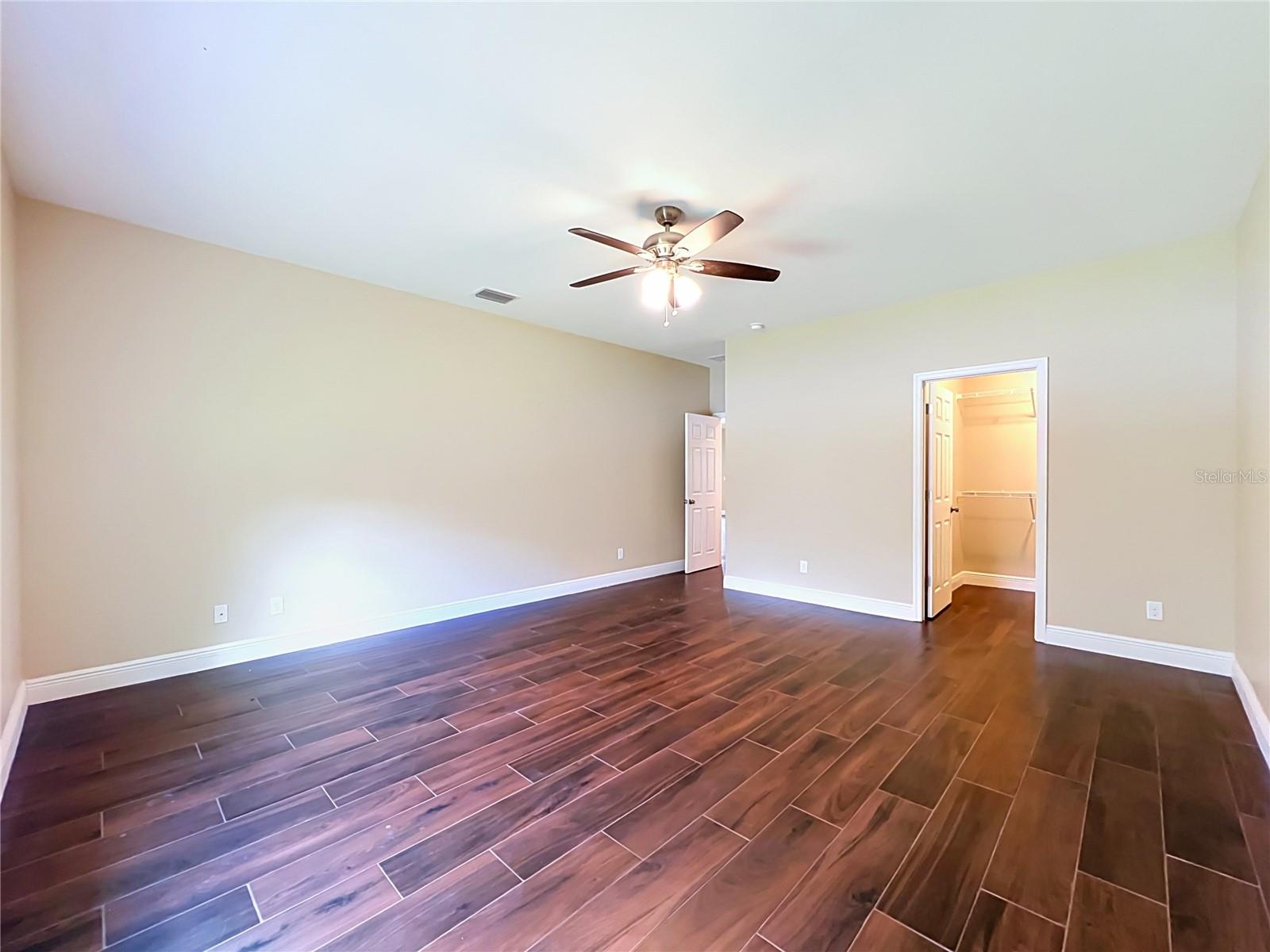 19504 Robertson Street Property Photo 66