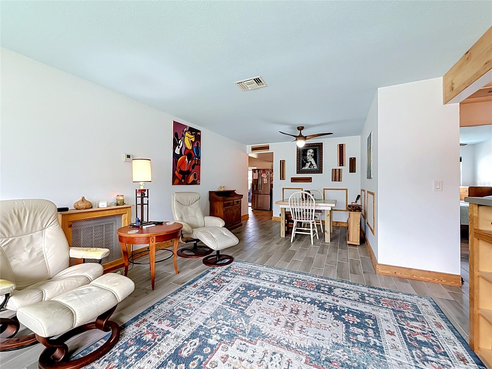 602 Mindy Dr Property Photo 5
