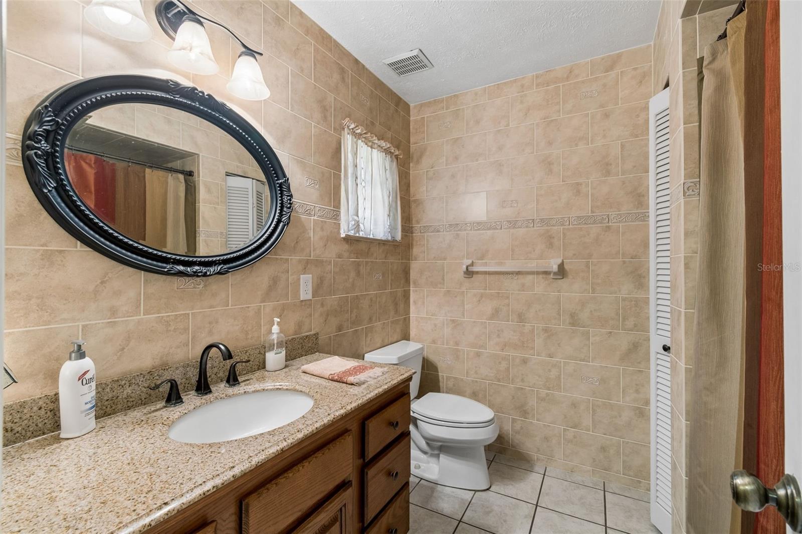 2321 Wooten Rd Property Photo 19