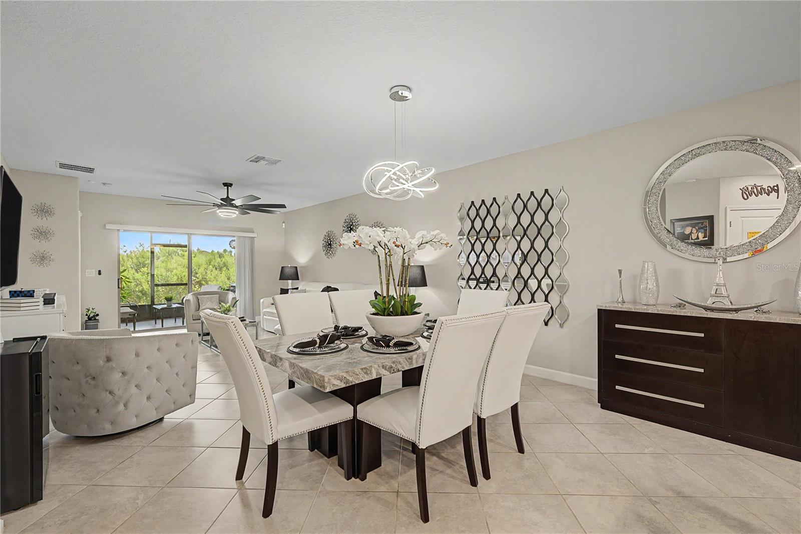 10228 Echo Dock Loop Property Photo 12