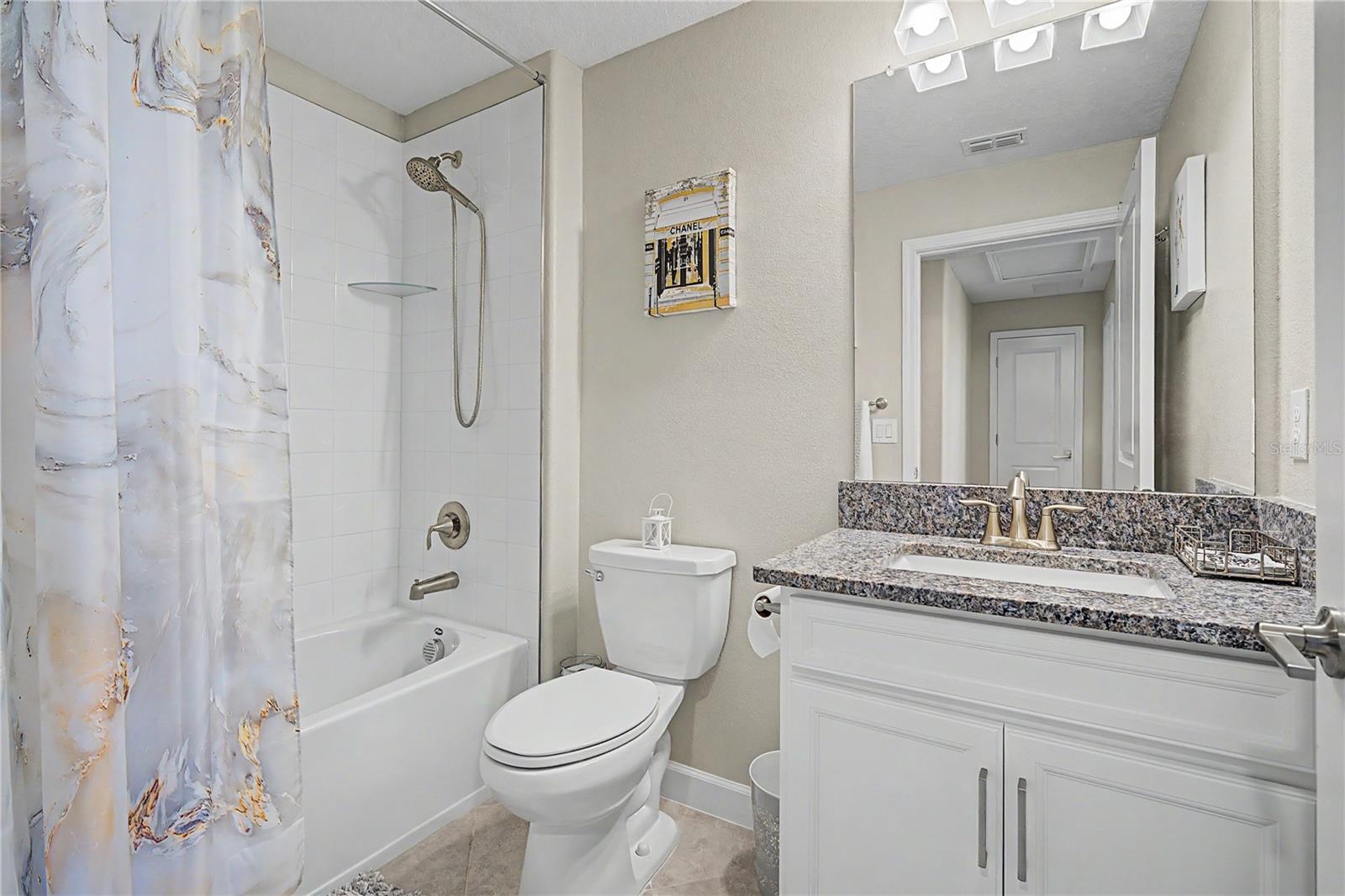10228 Echo Dock Loop Property Photo 29