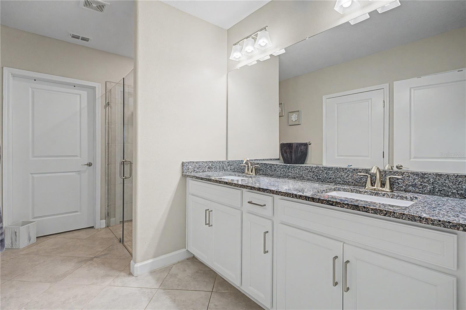 10228 Echo Dock Loop Property Photo 32