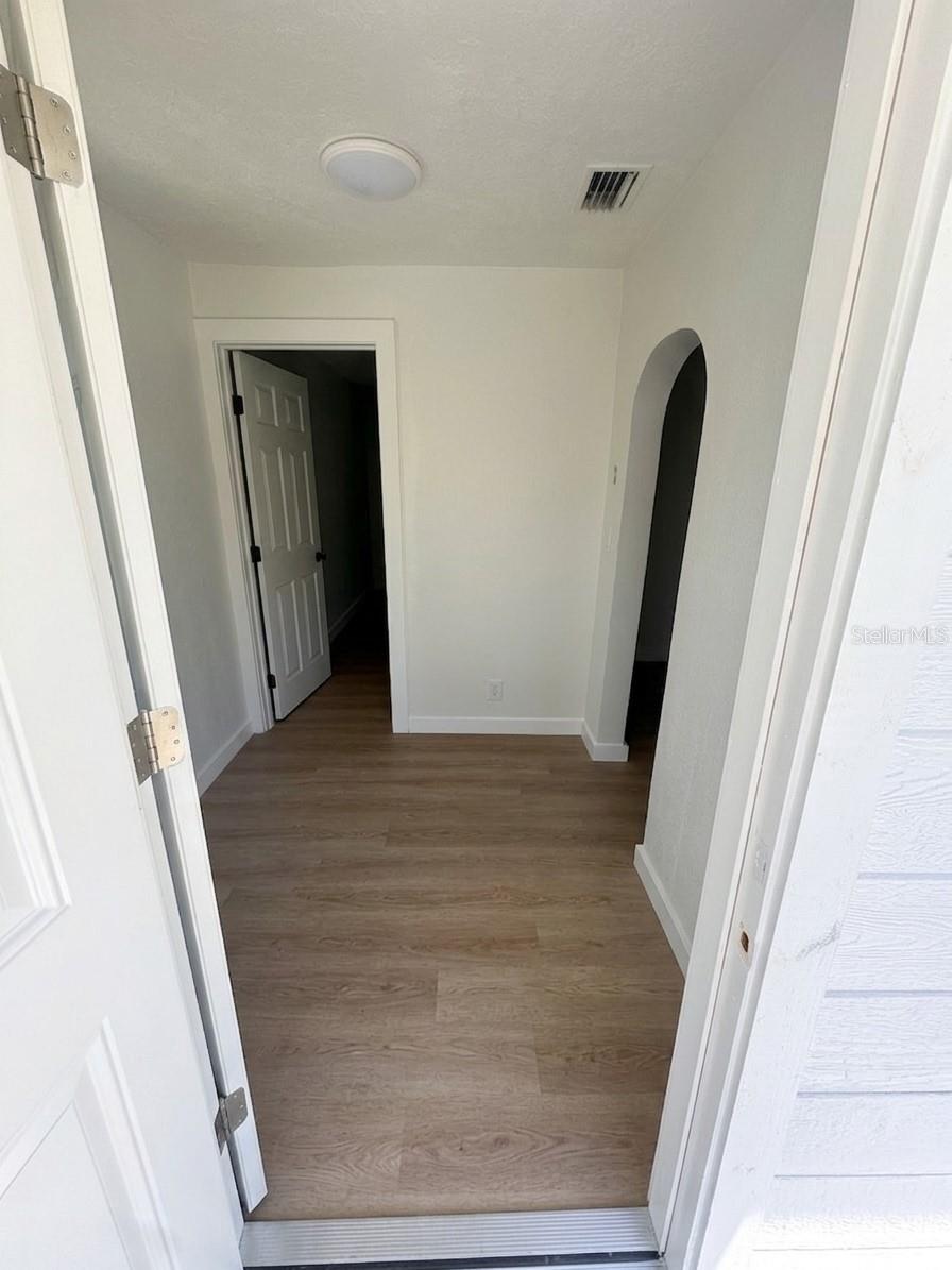1543 43rd St S #b Property Photo 3