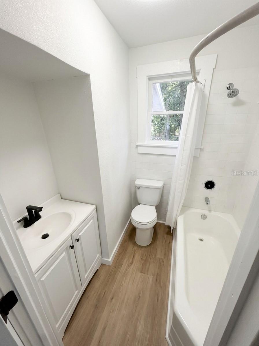 1543 43rd St S #b Property Photo 11
