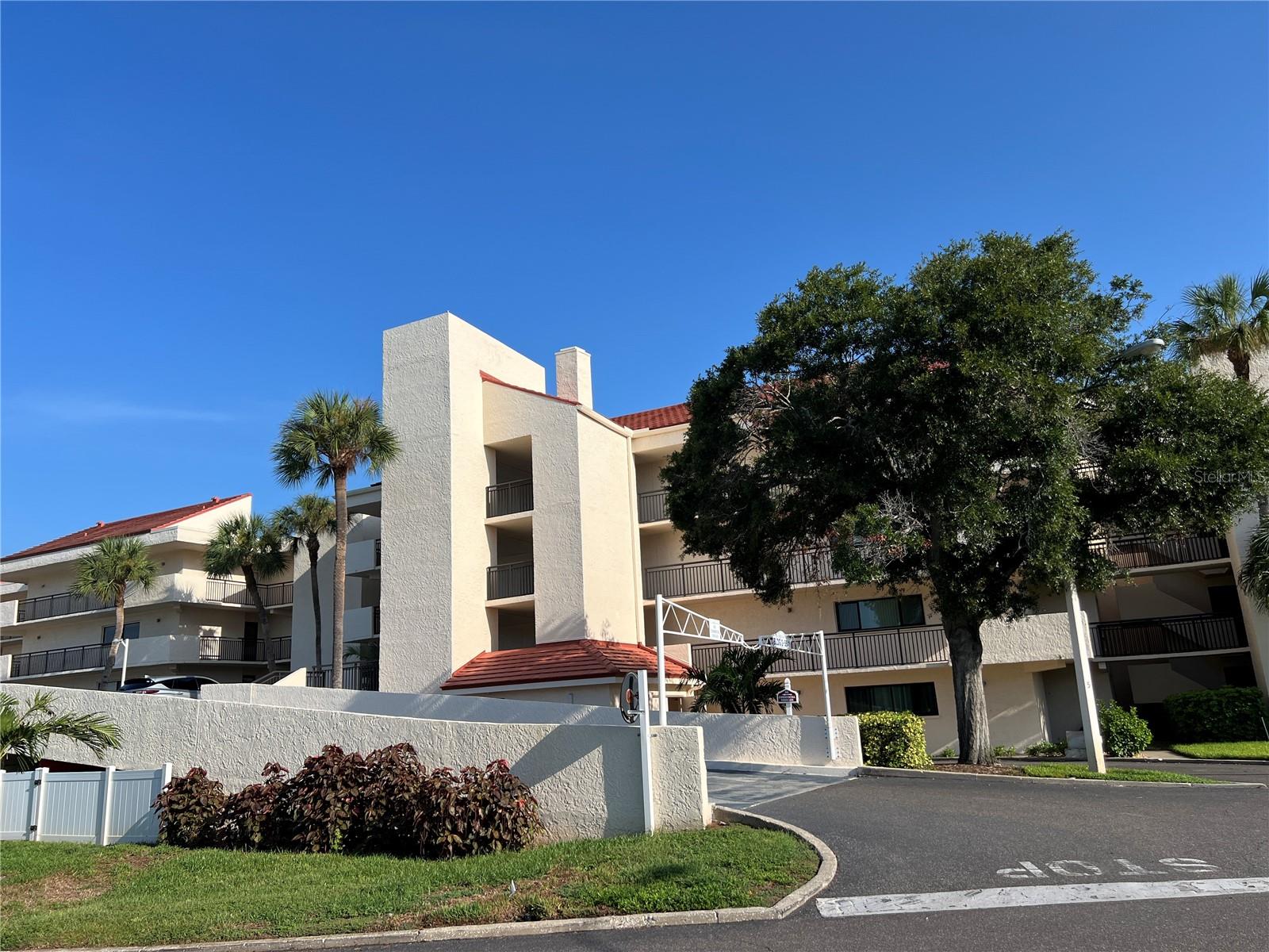 5541 Puerta Del Sol Blvd S #415 Property Photo 3
