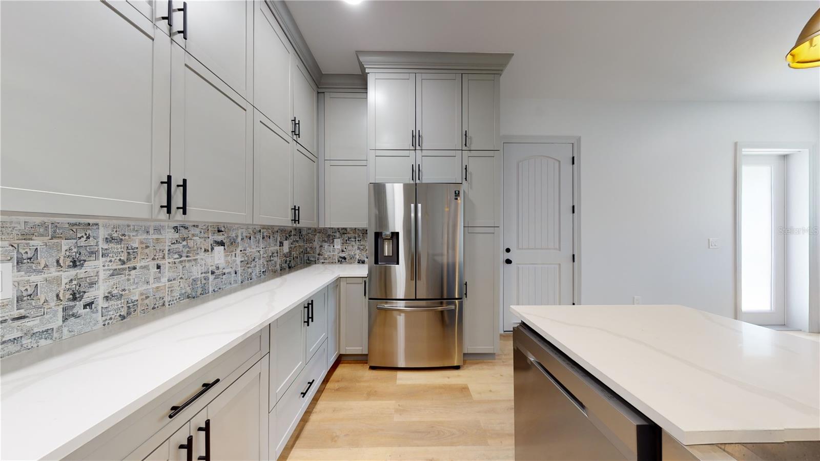 1246 Bass Blvd #a Property Photo 6