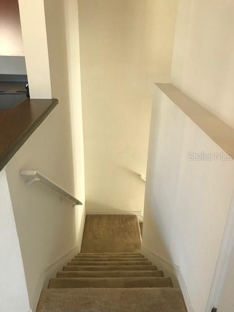 7708 Red Mill Cir Property Photo 6