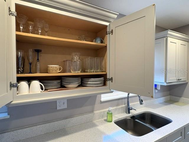 1544 Council Dr Property Photo 11