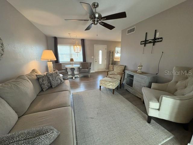 1544 Council Dr Property Photo 20