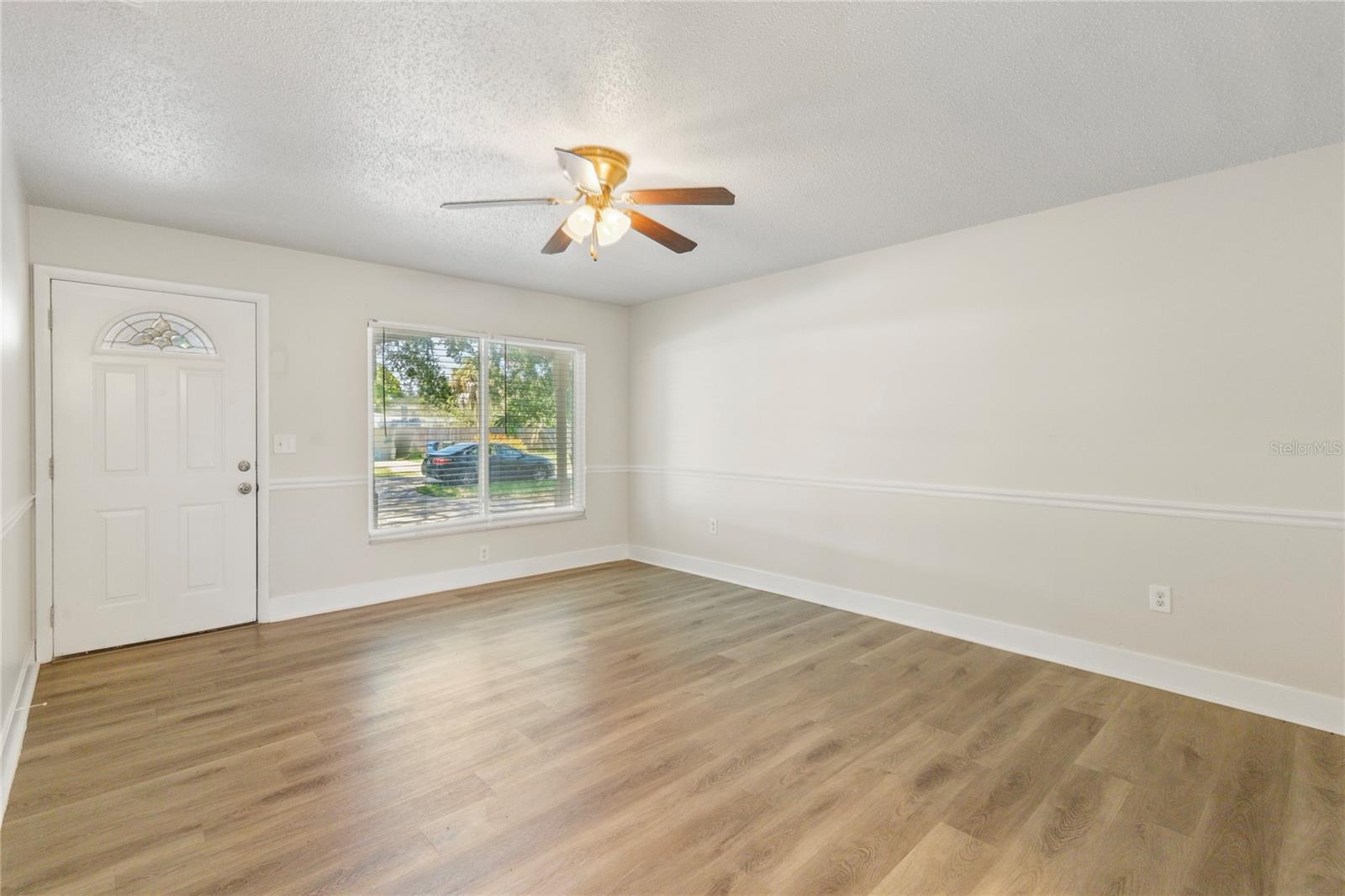 4680 Cronin Dr Property Photo 7