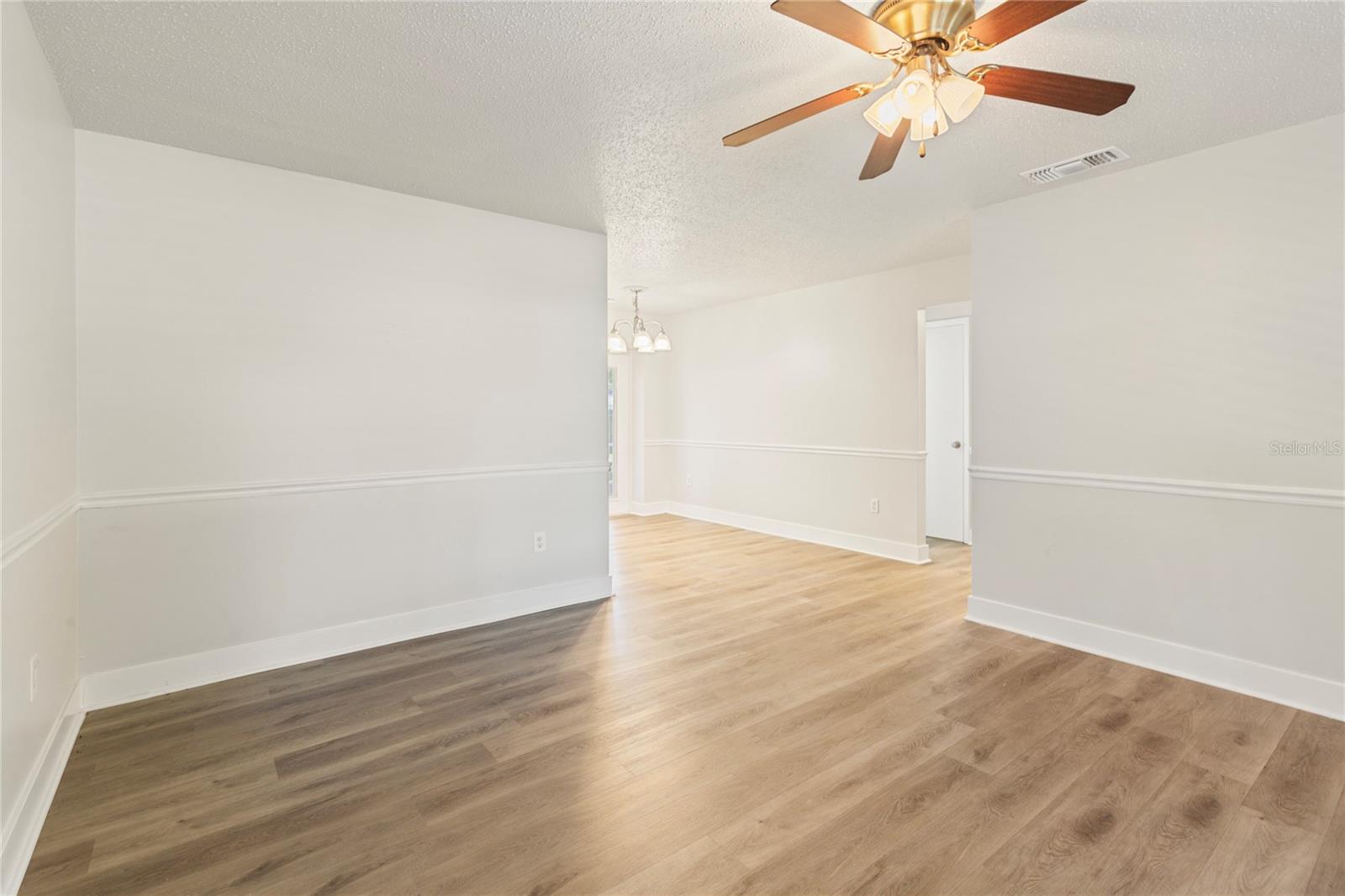 4680 Cronin Dr Property Photo 9