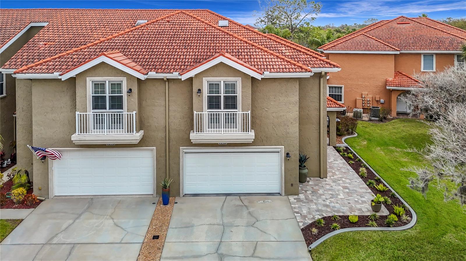 21211 CALLE ROSA DR