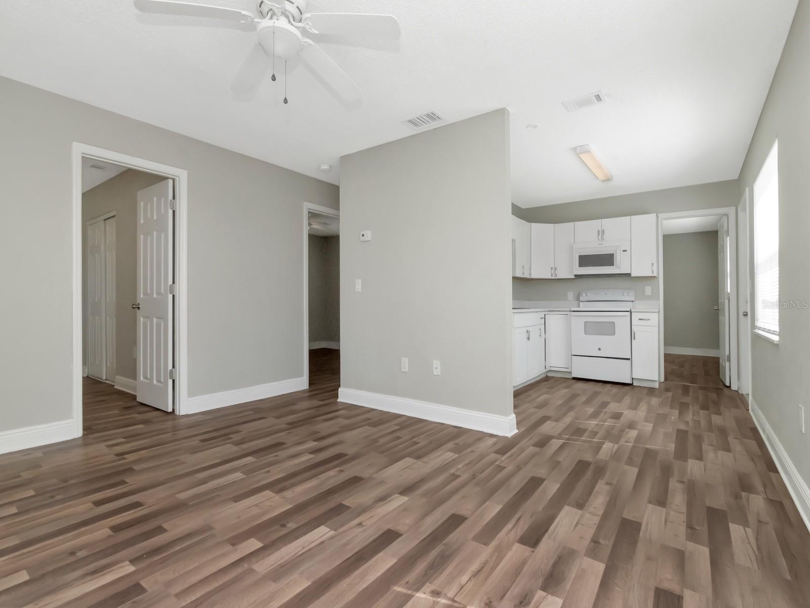 1209 62nd Ave E Property Photo 5