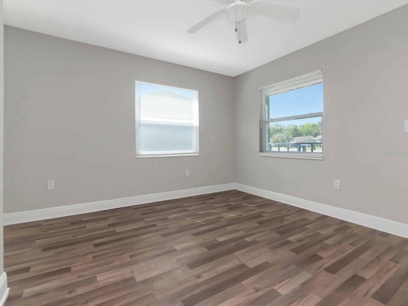 1209 62nd Ave E Property Photo 11