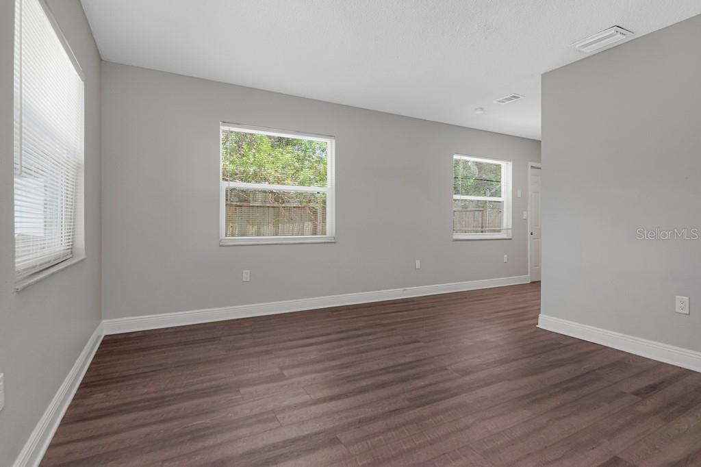 1209 62nd Ave E Property Photo 33