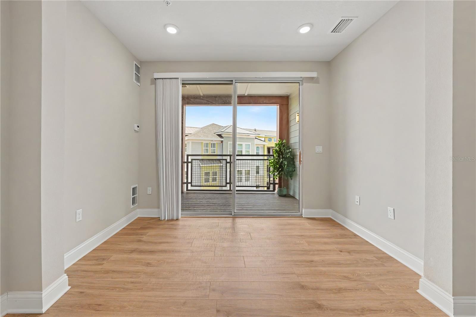 7505 Laureate Blvd #2407 Property Photo 8
