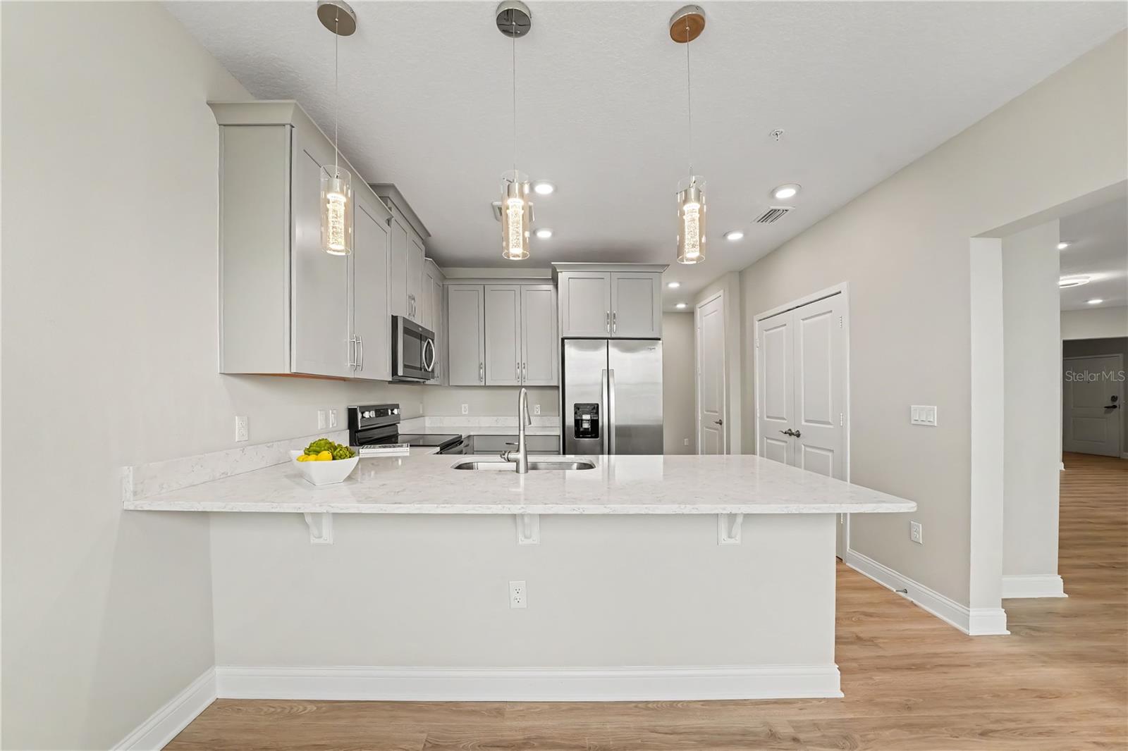 7505 Laureate Blvd #2407 Property Photo 20