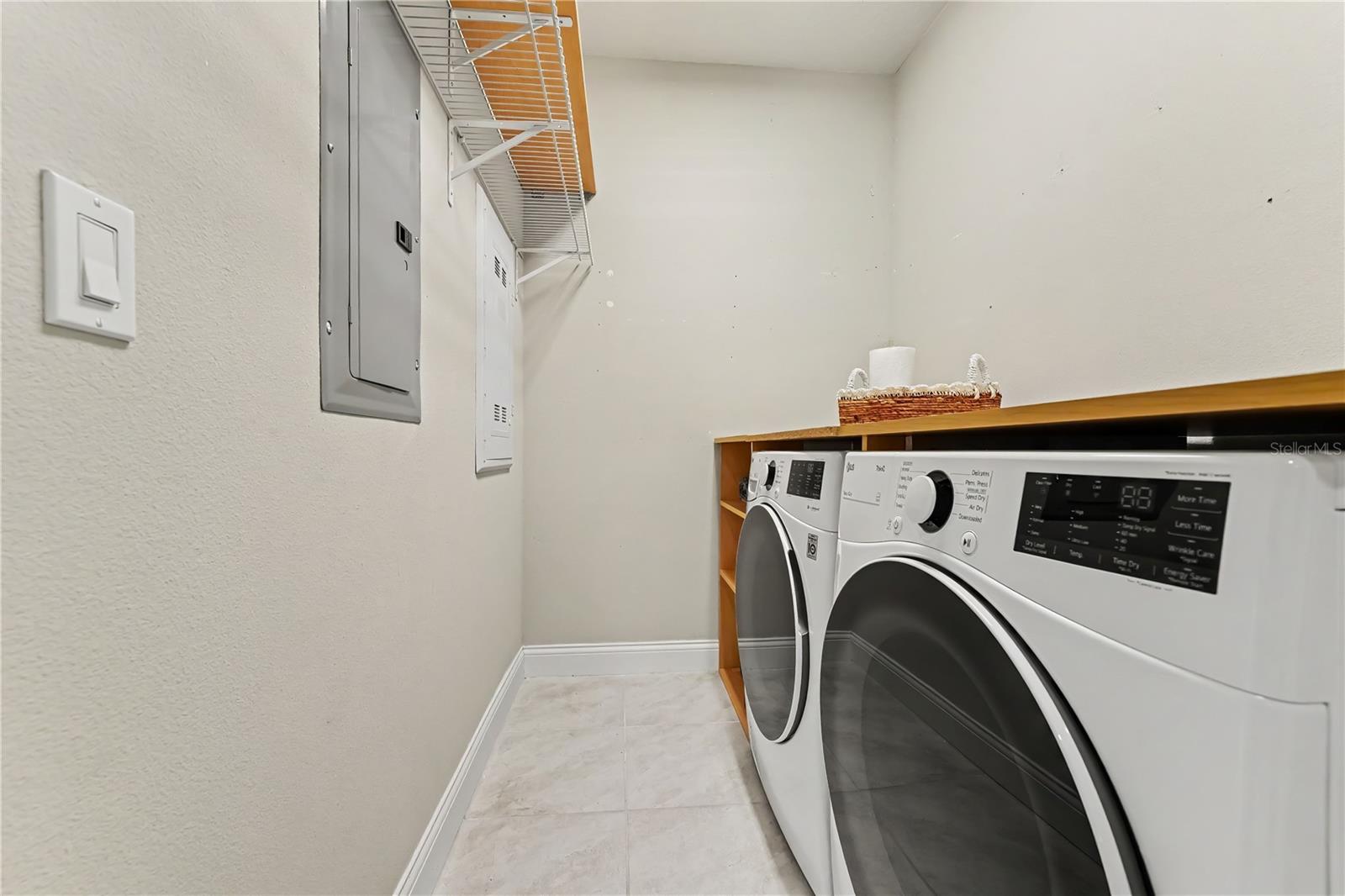 7505 Laureate Blvd #2407 Property Photo 33