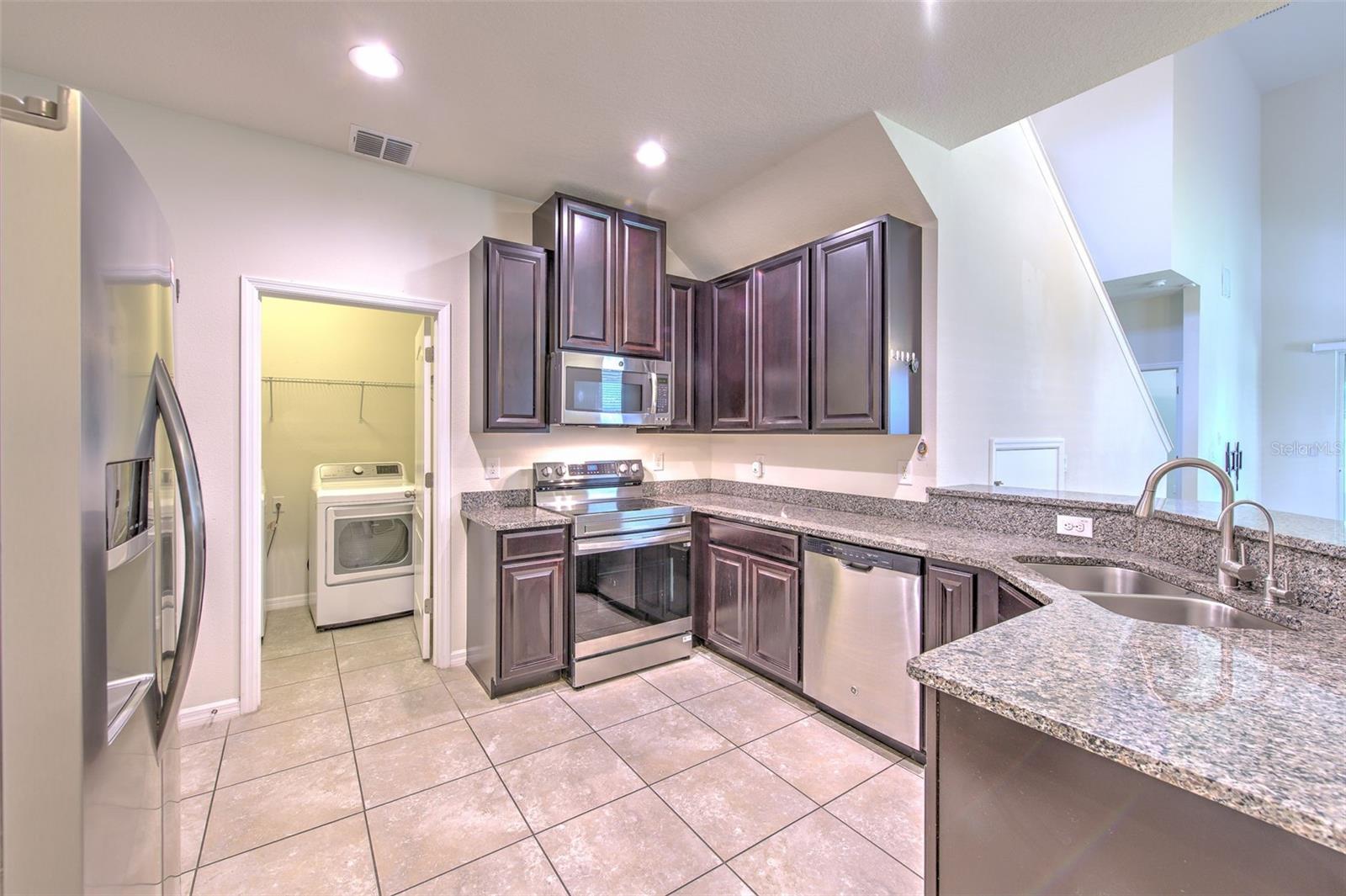 2111 Broadway View Ave Property Photo 14