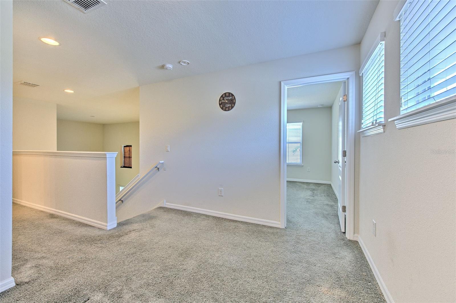 2111 Broadway View Ave Property Photo 27