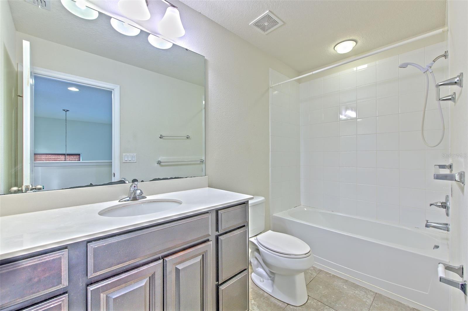 2111 Broadway View Ave Property Photo 32