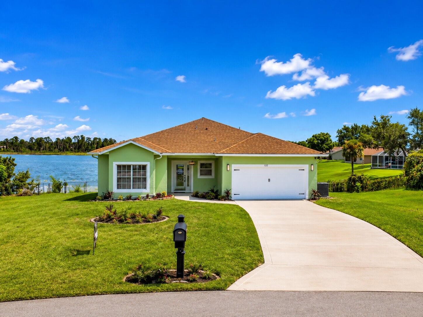 2122 DUMAS DR