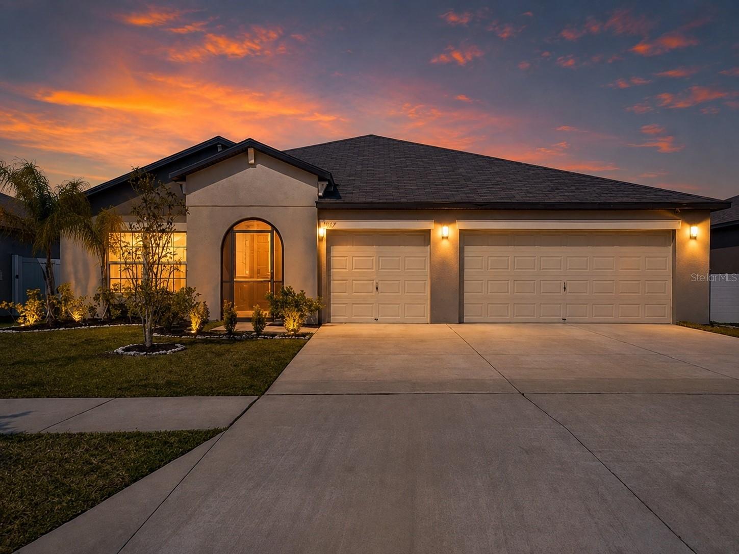 13557 WILLOW BLUESTAR LOOP Property Photo 1