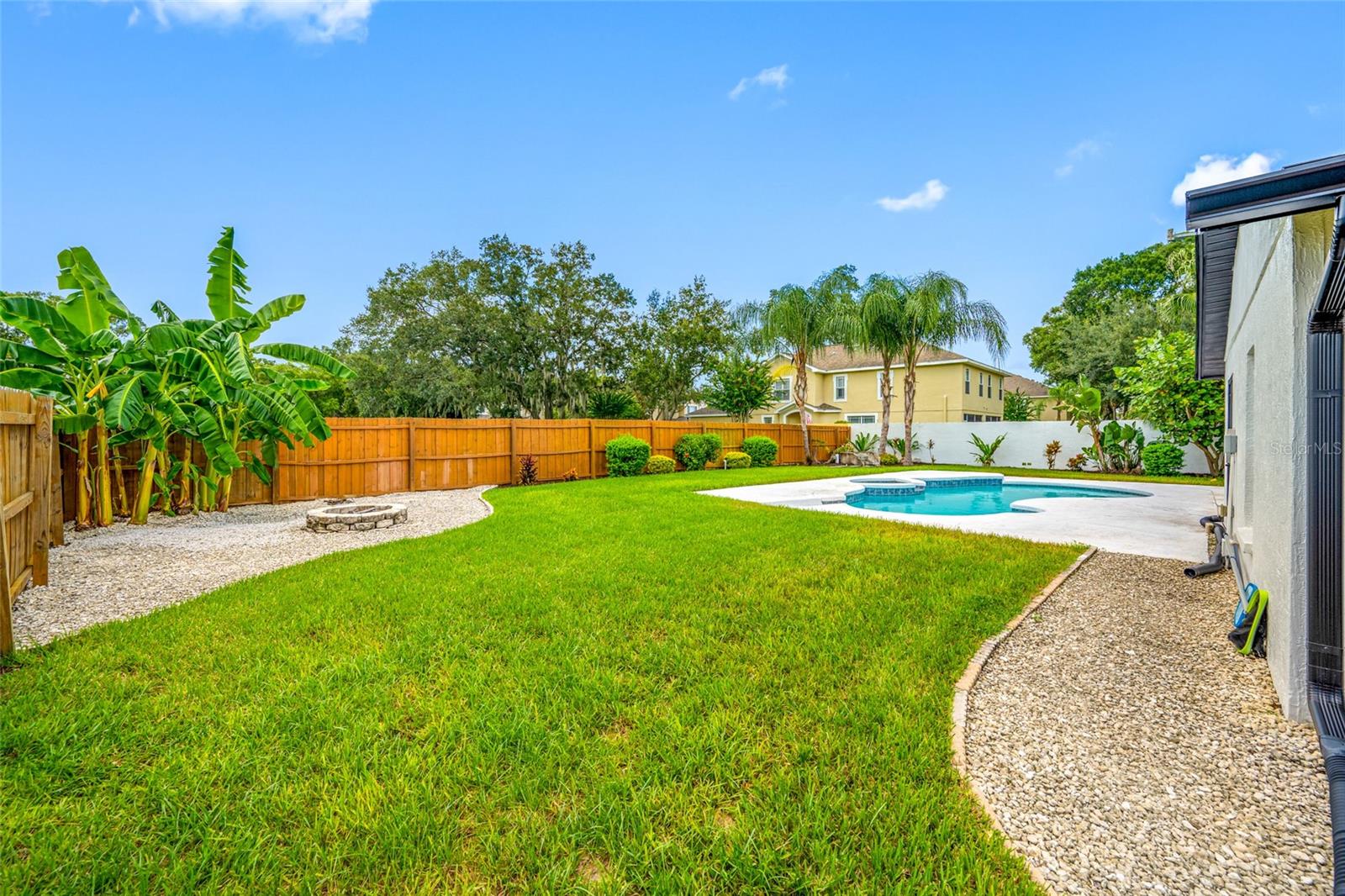 14908 Salamander Pl Property Photo 39
