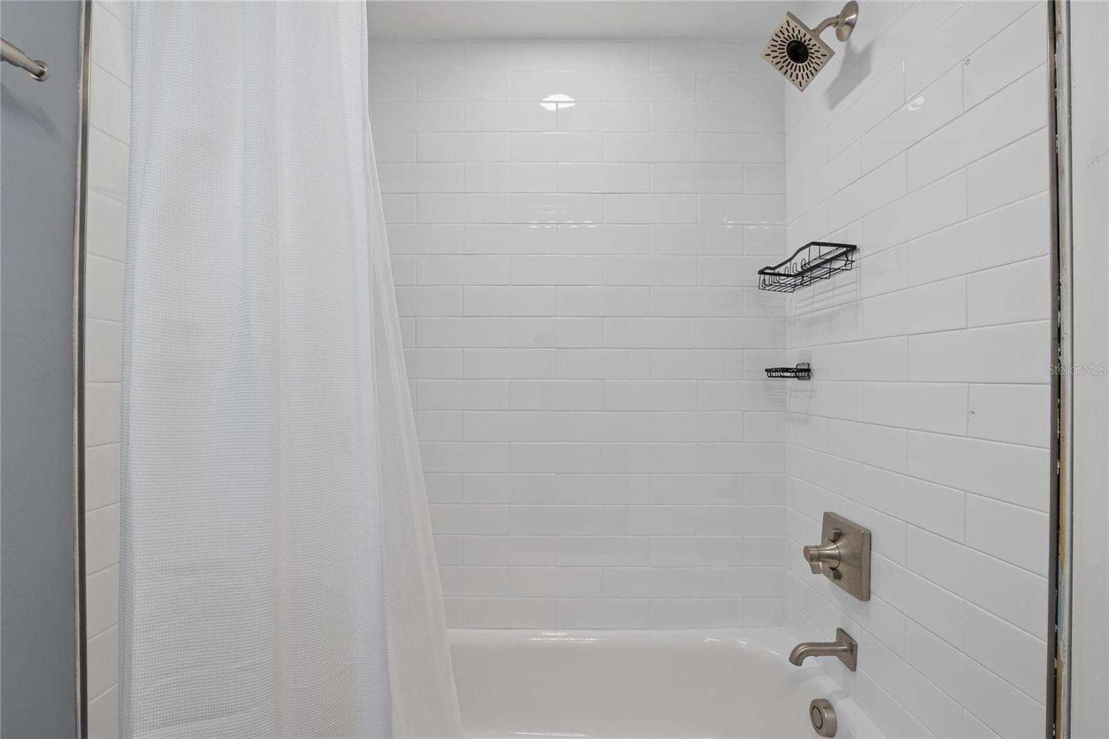 10718 Drummond Rd Property Photo 37