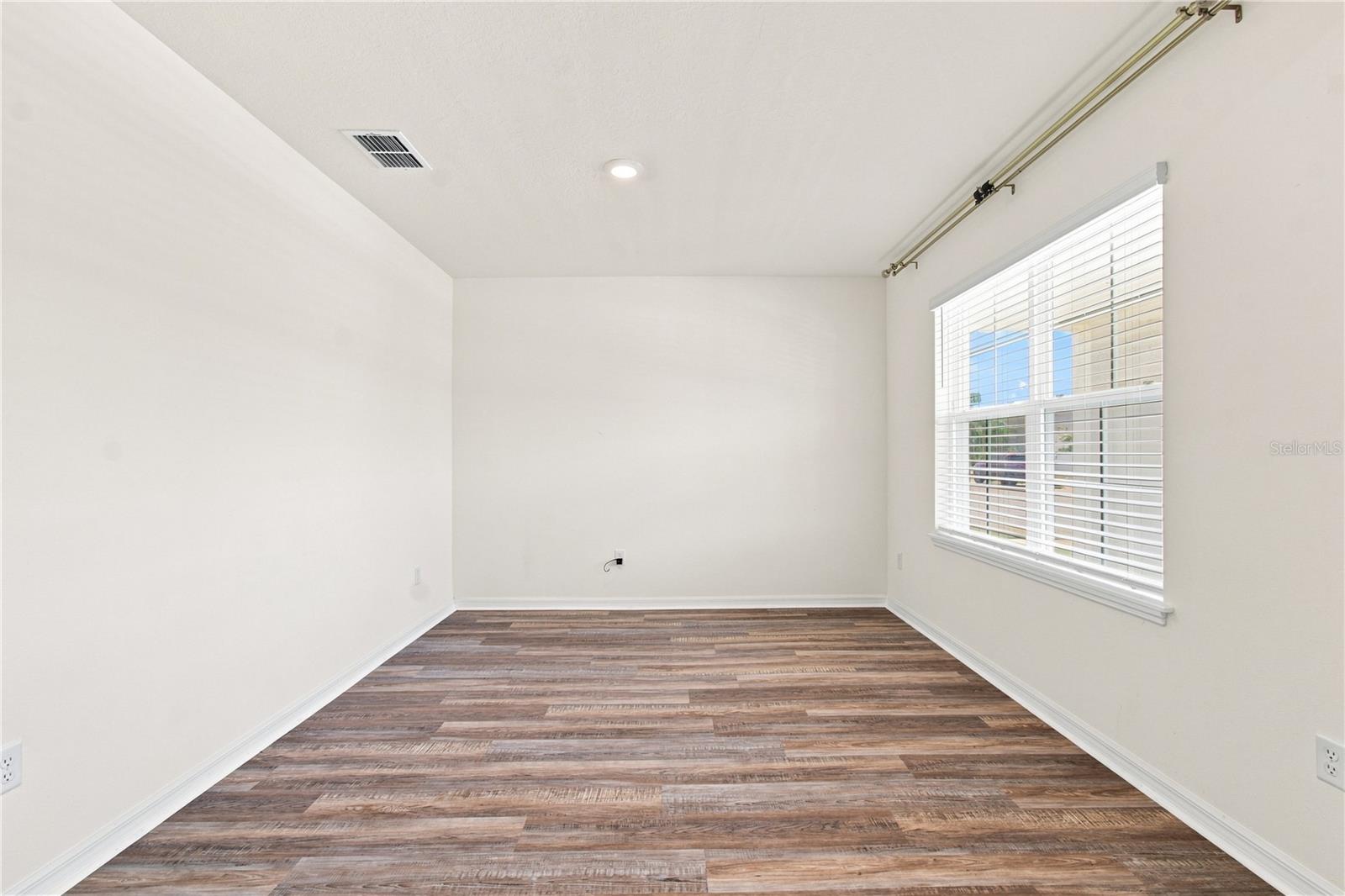 33635 Hamilton Hill Ln Property Photo 12