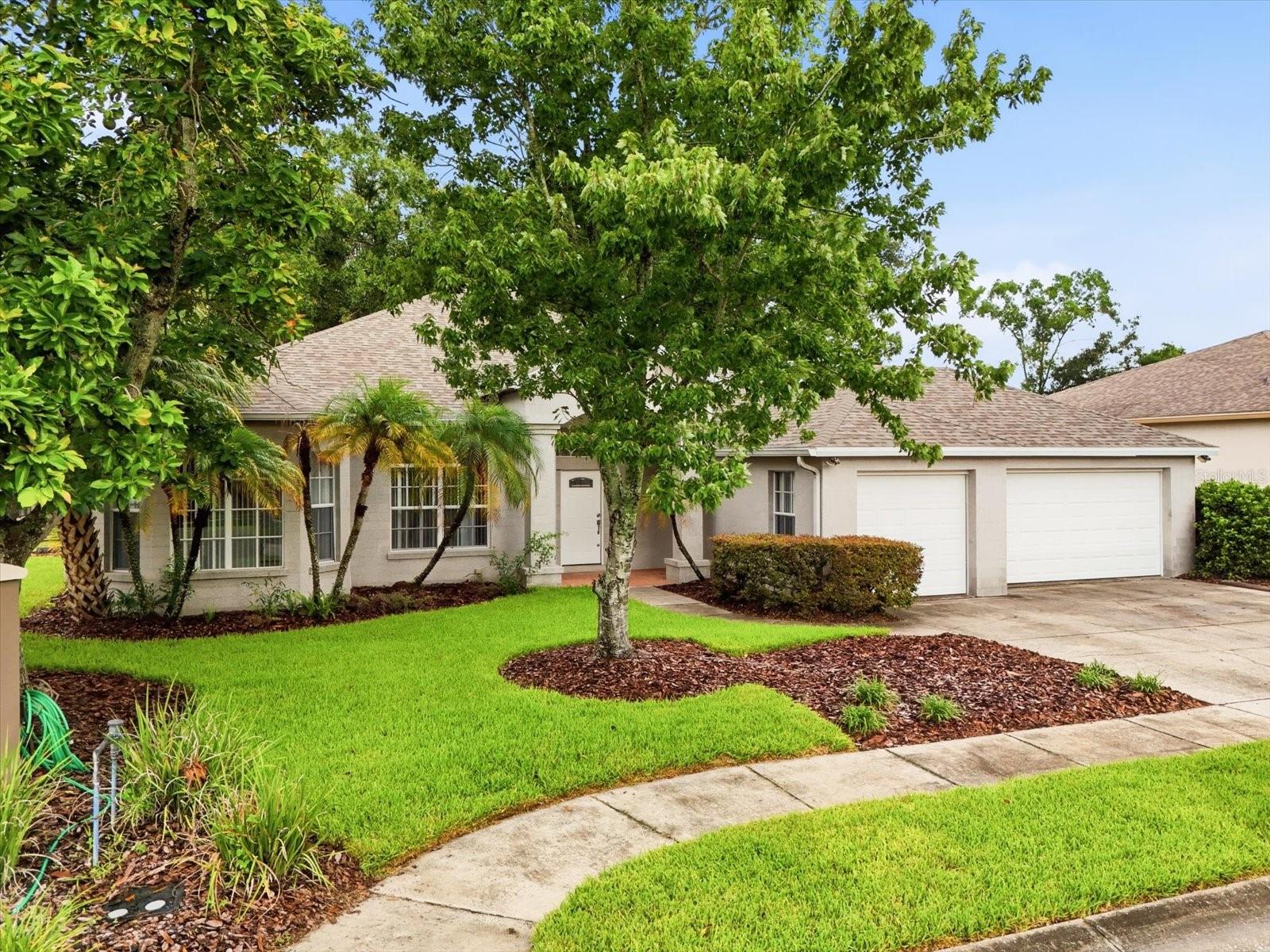 14902 Devonshire Woods Pl Property Photo 2