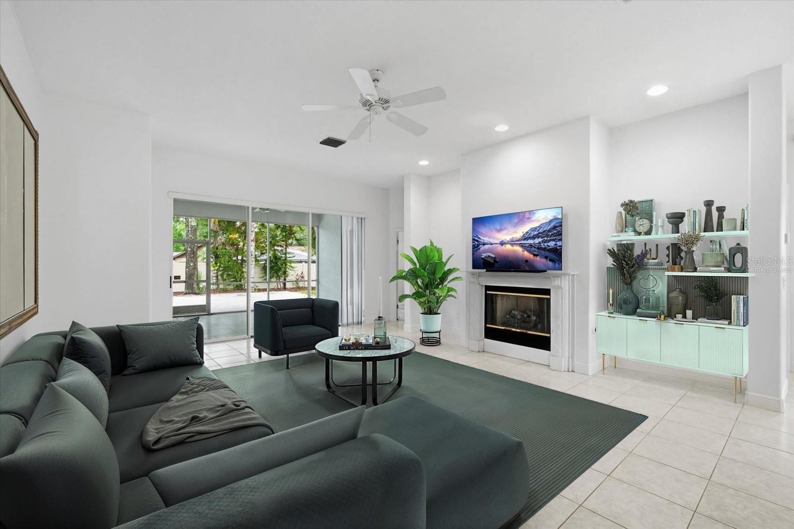14902 Devonshire Woods Pl Property Photo 5