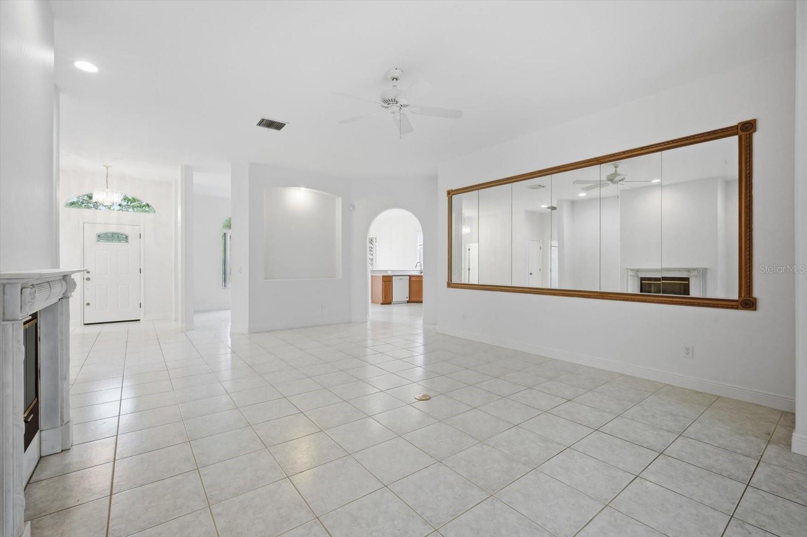 14902 Devonshire Woods Pl Property Photo 8