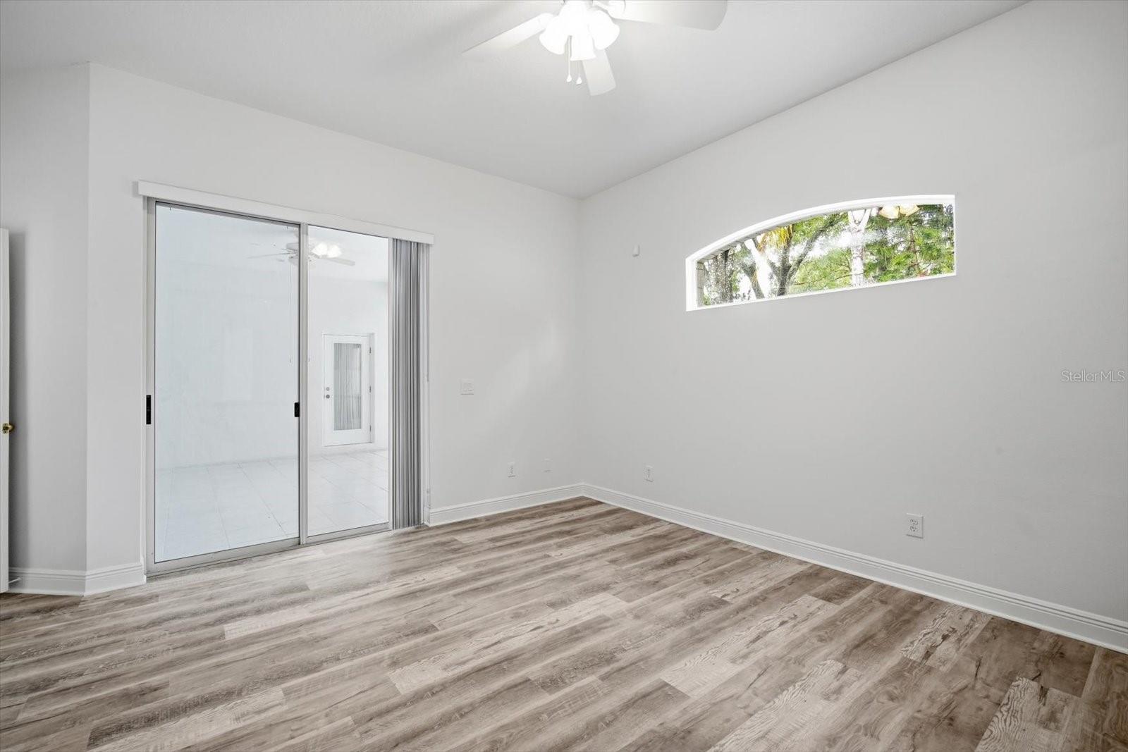 14902 Devonshire Woods Pl Property Photo 11