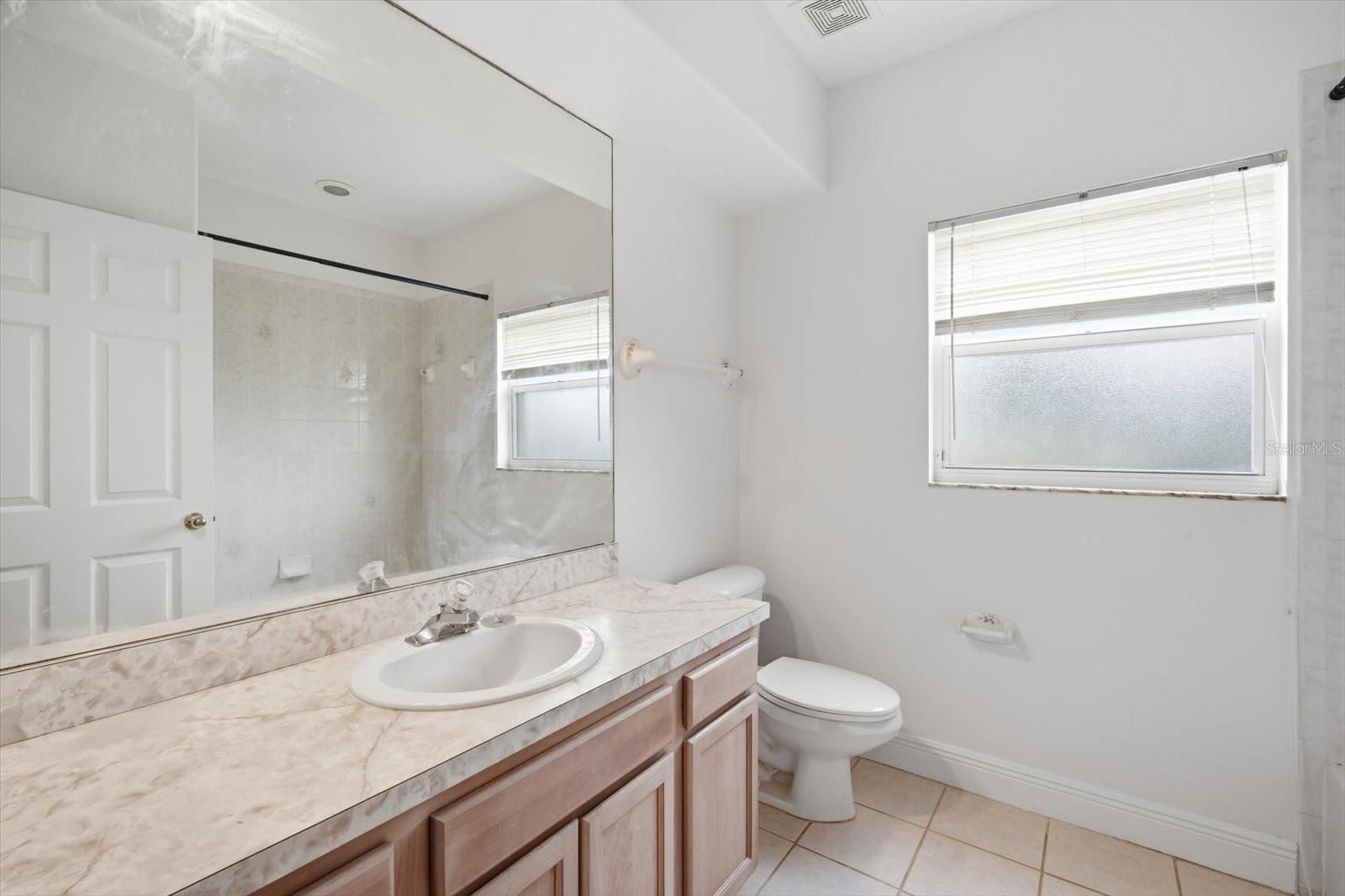 14902 Devonshire Woods Pl Property Photo 20