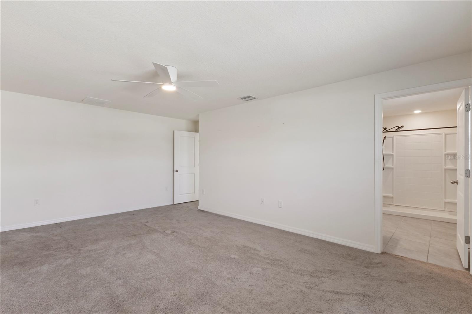 13695 Wineberry Dr Property Photo 20