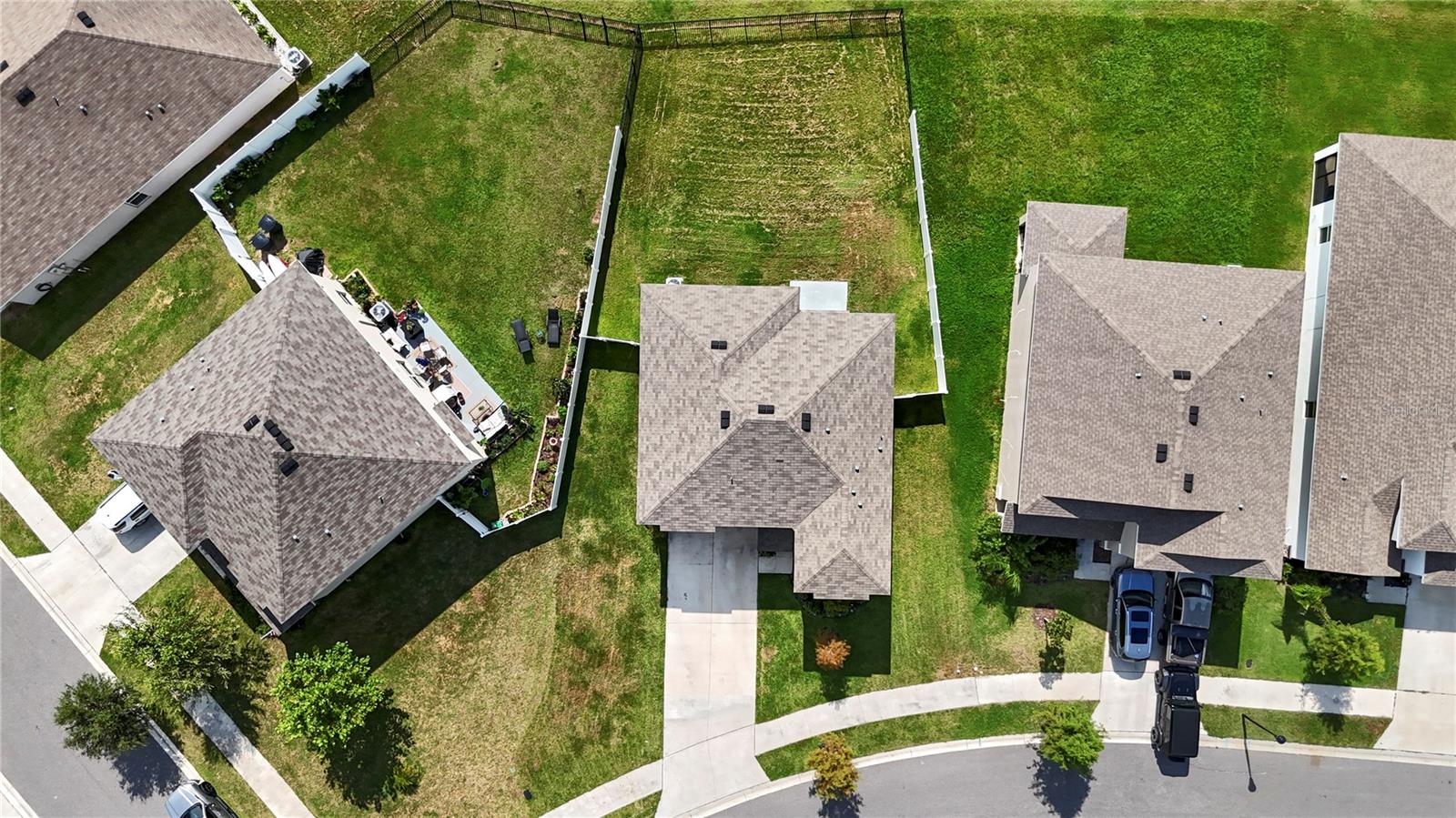 13695 Wineberry Dr Property Photo 42