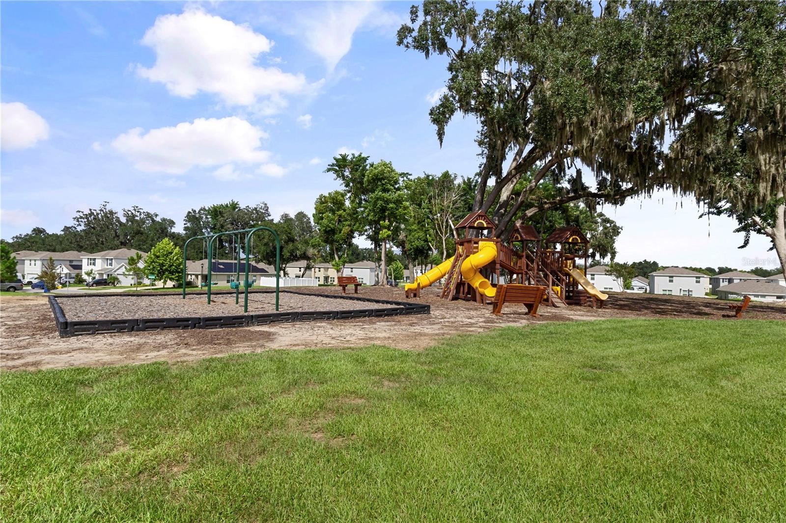 13695 Wineberry Dr Property Photo 45