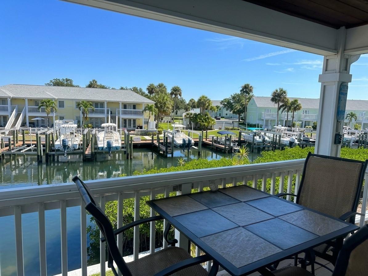 4728 Beach #c Property Photo 5