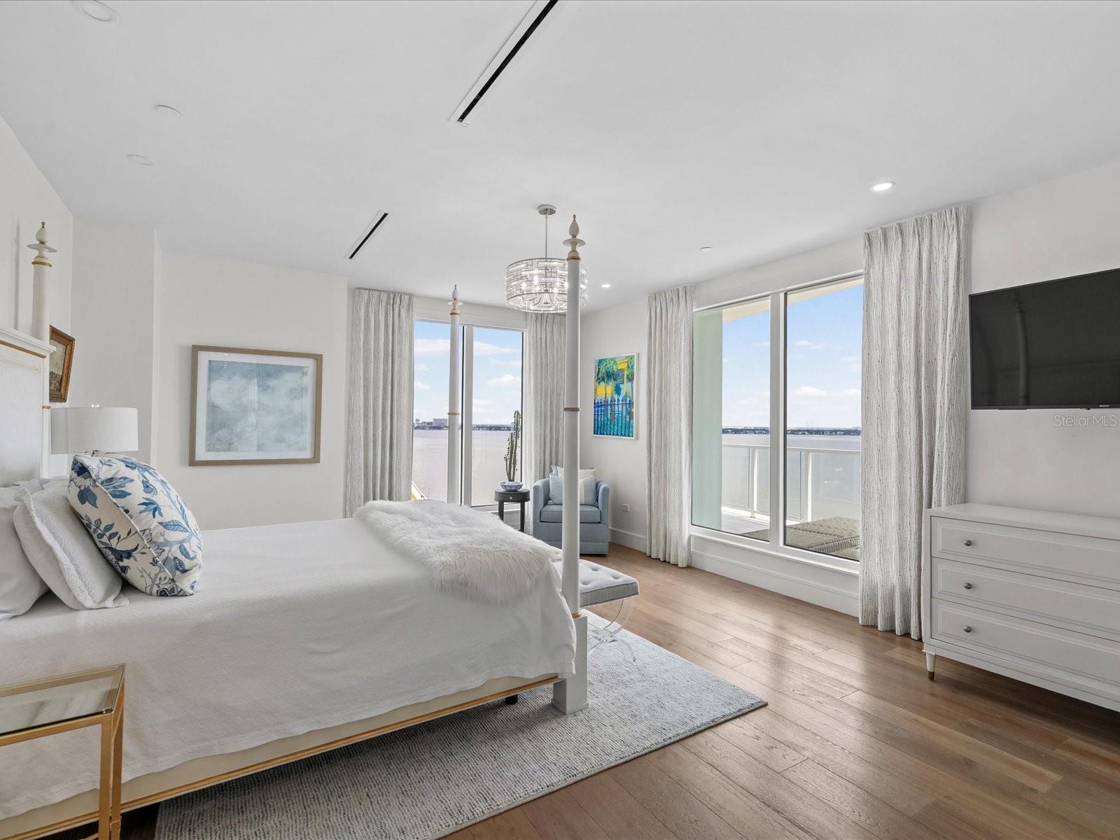 2619 Bayshore Blvd #900 Property Photo 14