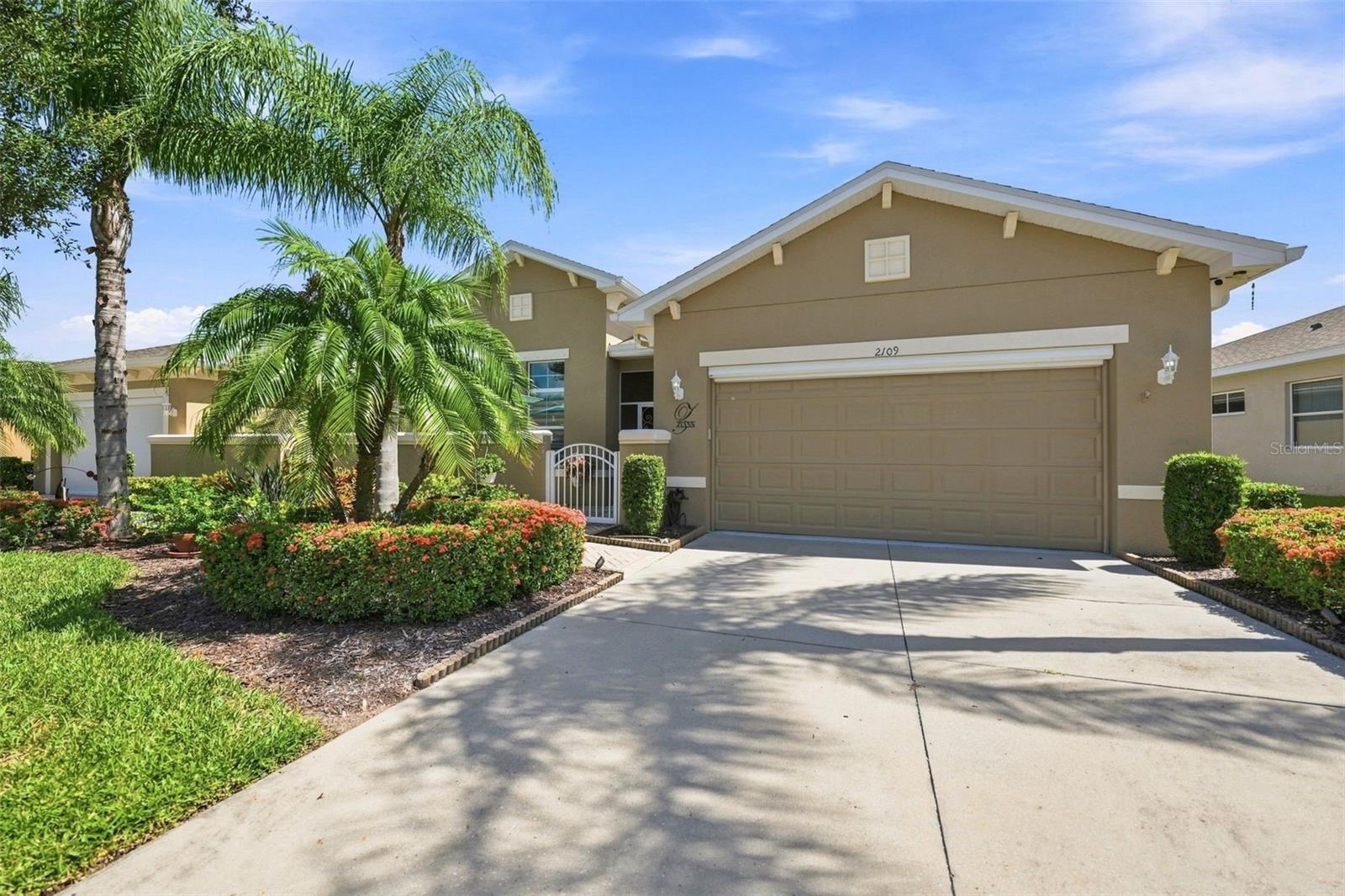 2109 Sifield Greens Way #70 Property Photo 1