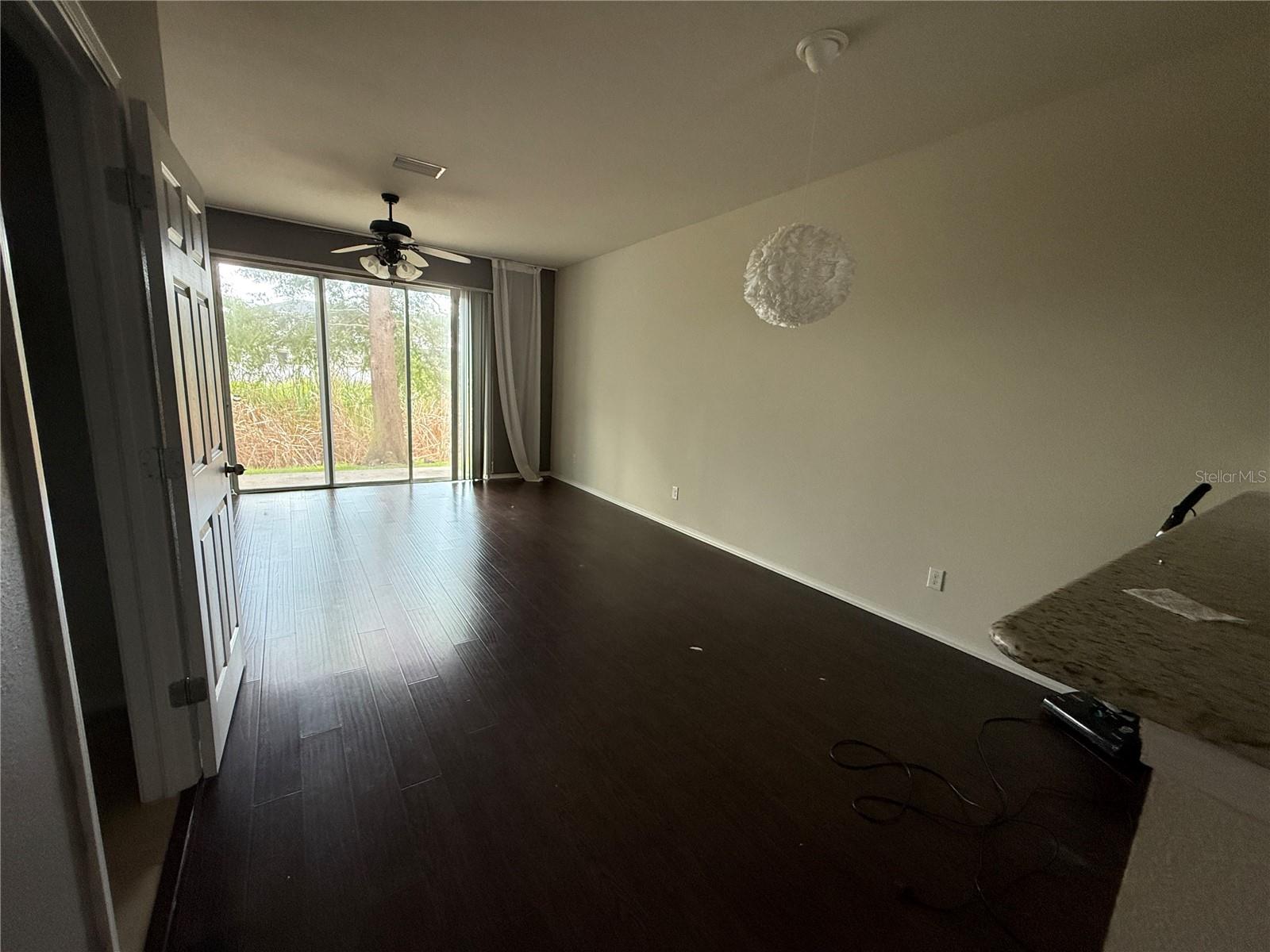 4951 White Sanderling Ct Property Photo 8