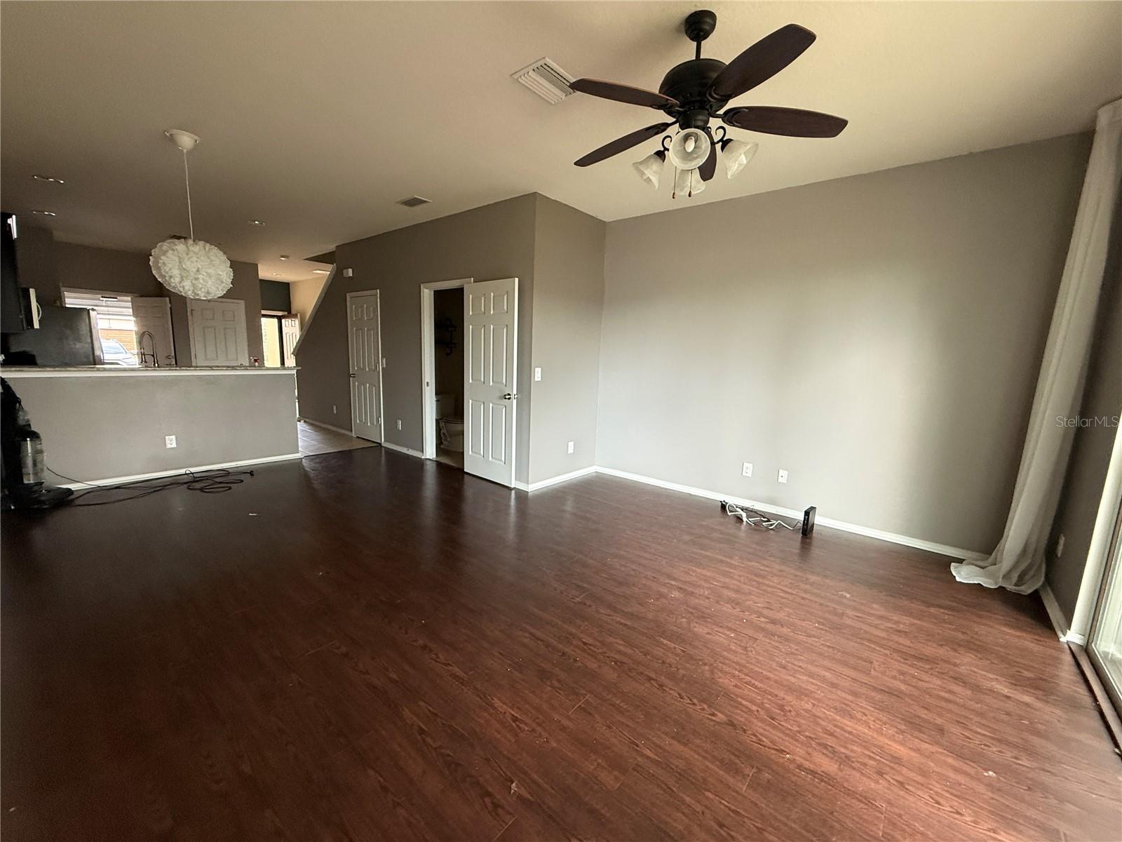 4951 White Sanderling Ct Property Photo 10