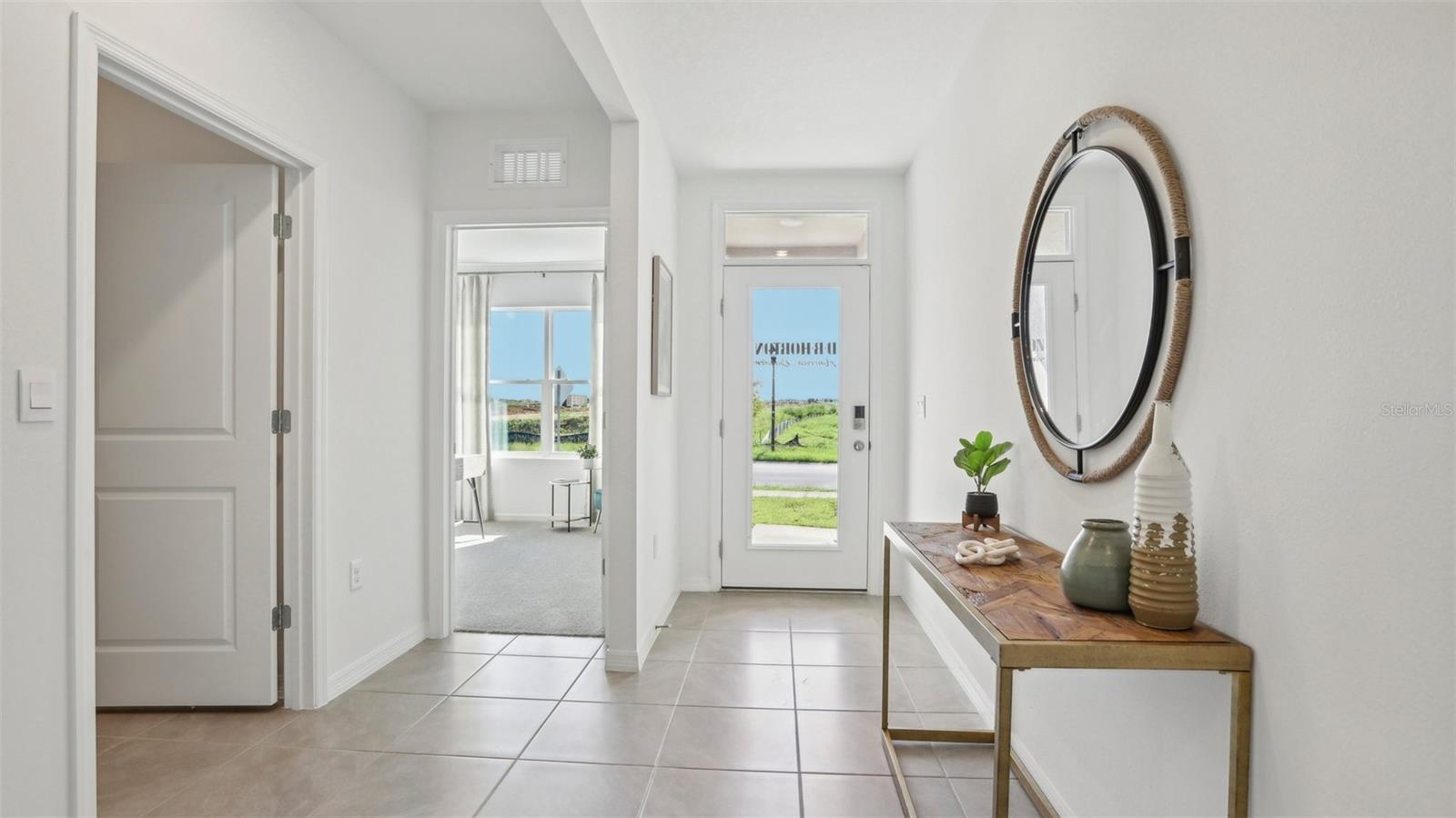 1214 Alpine Ash Pl Property Photo 3