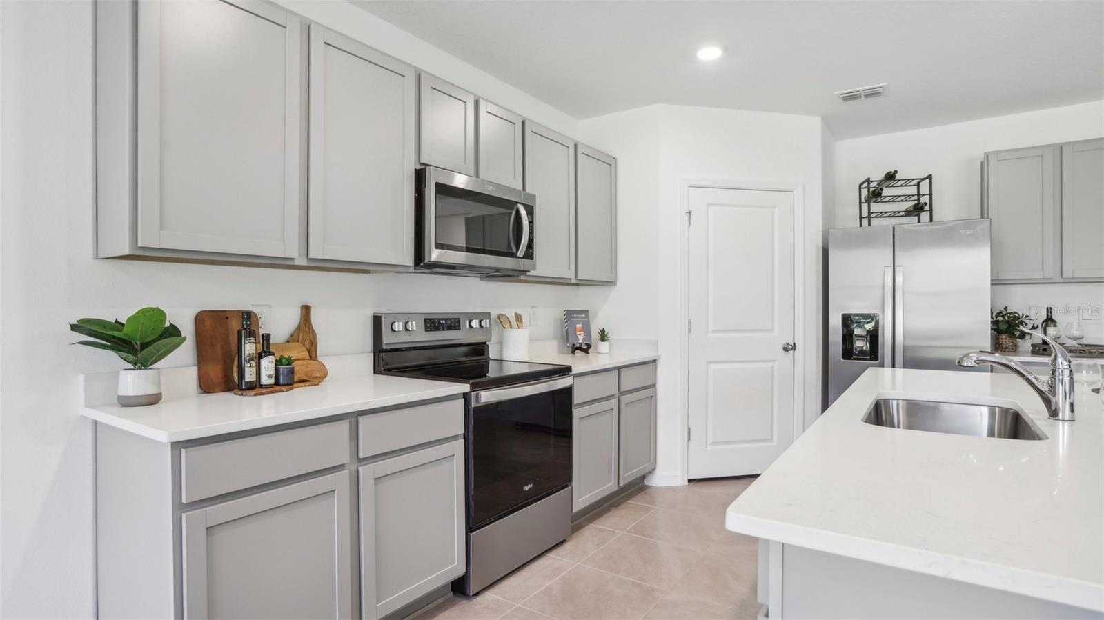 1214 Alpine Ash Pl Property Photo 13