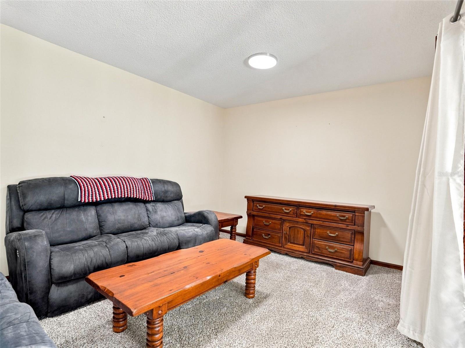 1139 Desmond Ave Property Photo 13