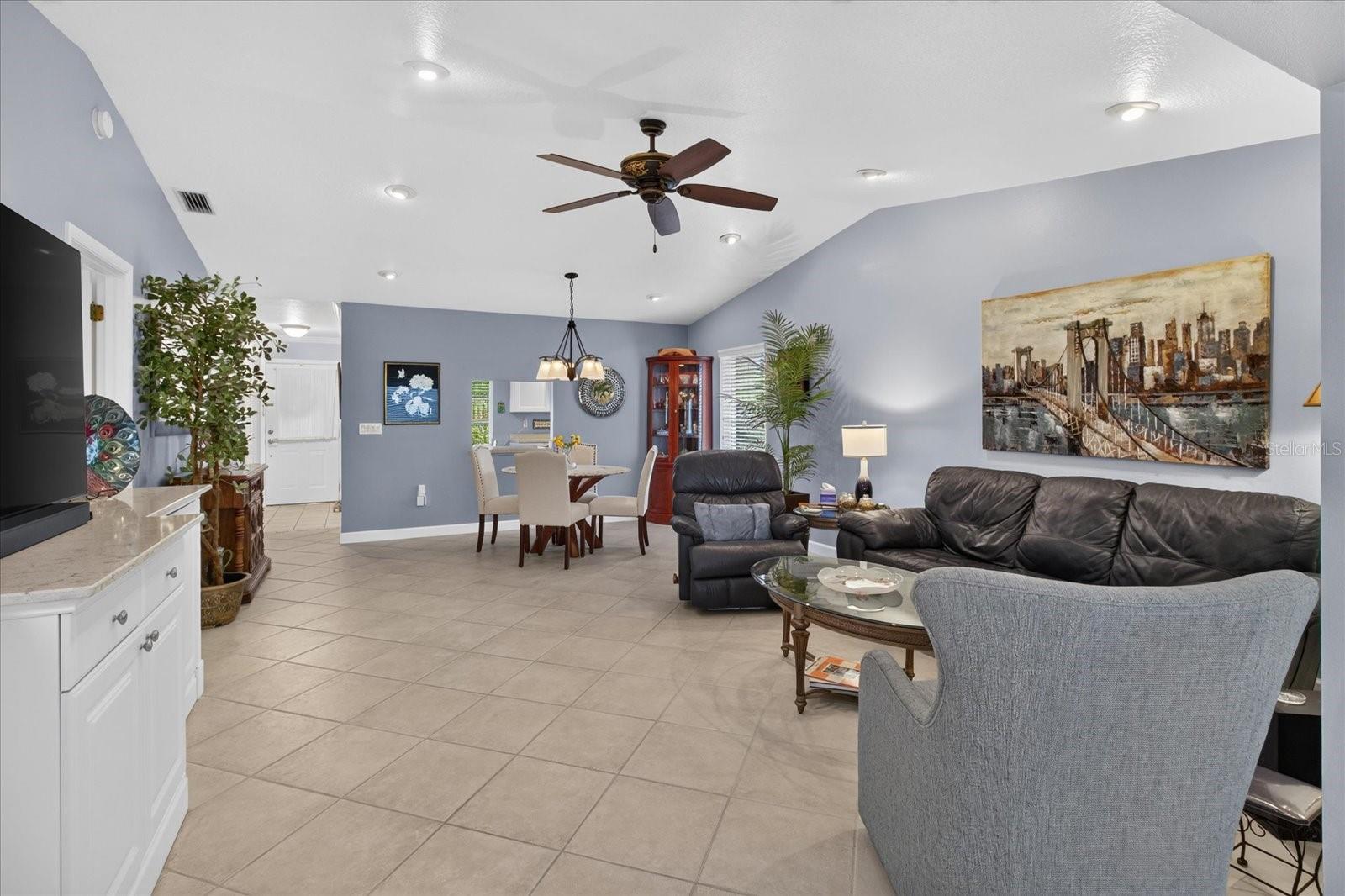 5988 Bonaventure Pl Property Photo 18