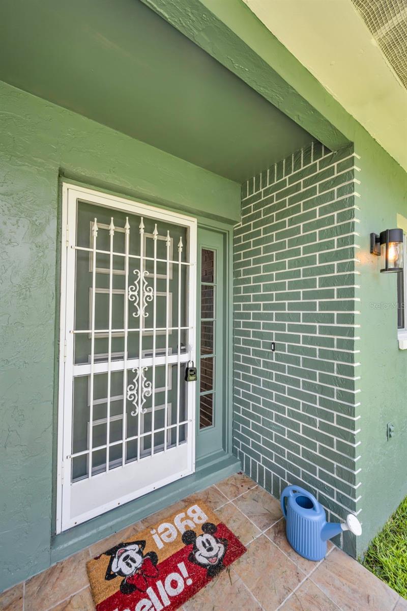 13005 Club Dr Property Photo 38