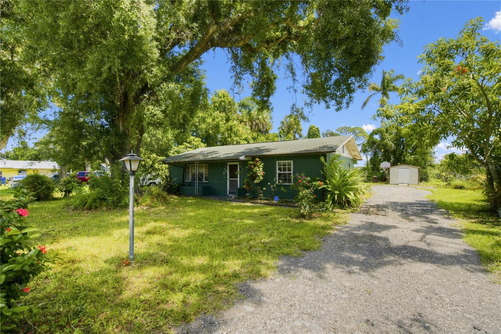 5803 13th St E Property Photo 4