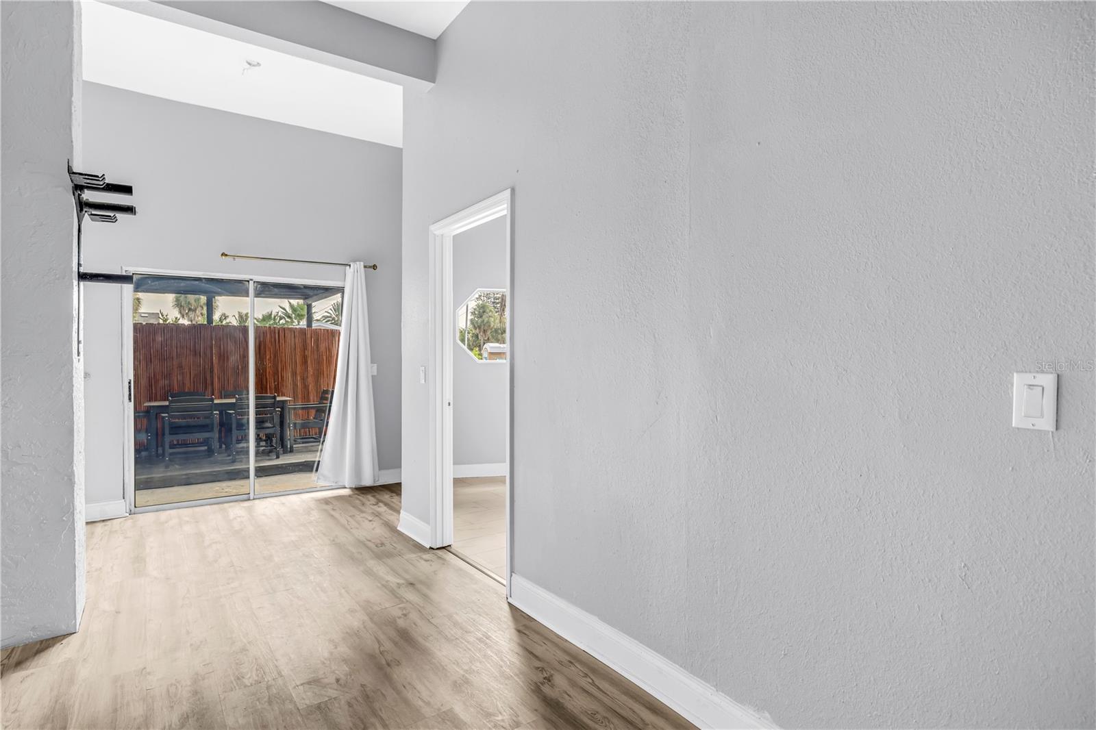 14500 N Bayshore Dr Property Photo 13